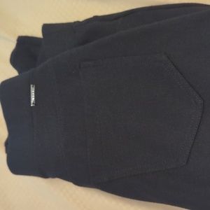 Tahari Size Small EUC Black skinny pants